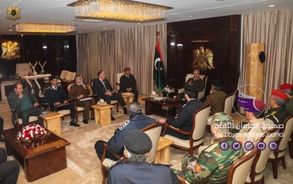 القائد العام يجتمع بالغرفة الأمنية المشتركة بنغازي الكبرى - 130272919 237235051073016 1637688703474299706 o