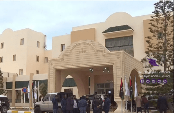 بدء توافد أعضاء مجلس النواب المنعقدين في صبراتة لقاعة الجلسة - Screenshot 2021 02 16 135833 e1613476790384