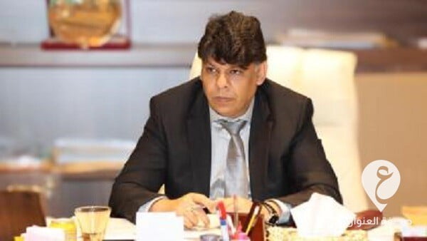 القبض على صومالي متهم بالتجارة بأعضاء البشر غرب ليبيا - النائب العام الصديق الصور