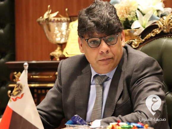 لقبضه 85 ألف دينار..النائب العام يأمر بحبس مسؤول في وزارة الصحة 1 النائب العام