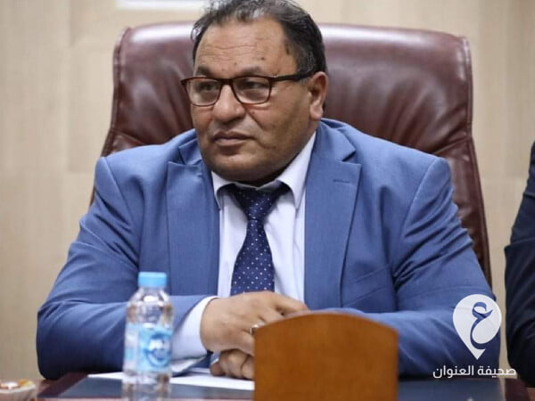 فصل طلبة موفدين للخارج بعد انتهاء مدة إيفادهم - وزير التعليم العالي والبحث العلمي، عمران القيب