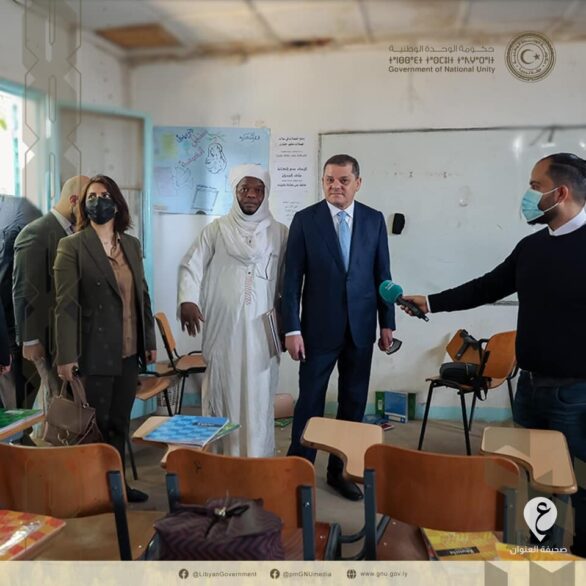 التابعة لجامعة سبها..الدبيبة يزور كلية التربية بالعاصمة التشادية - 272660427 326025489536516 2779676001473603659 n e1643205275955