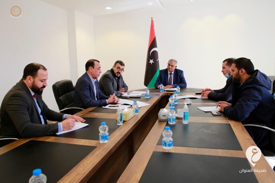 القطراني يستعرض المعايير المراد اتباعها في توزيع مخصصات البلديات - 0 11