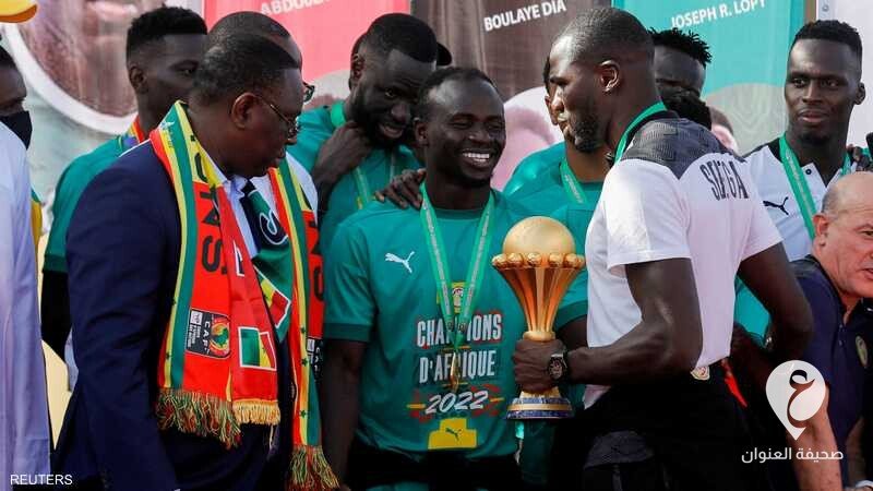 الرئيس السنغالي يمنح لاعبي منتخب بلاده مكافآت مجزية عقب التتويج الإفريقي - 1 1500022