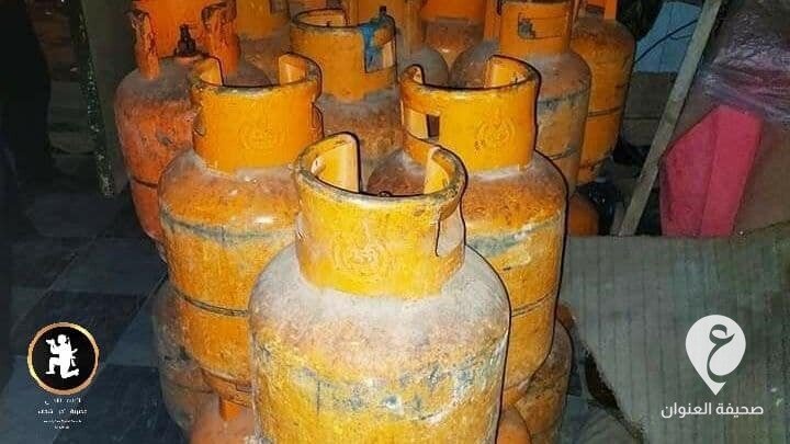 ضبط أسطوانات غاز طهي أخفيت بمستودع بشحات لغرض بيعها بالسوق السوداء - 273904006 116215537644268 5721053911370979356 n