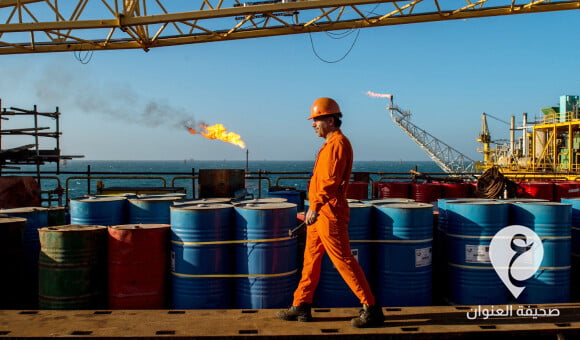 النفط يحقق قفزة جديدة وبرنت يصعد لأكثر من 100 دولار - PSD العنوان 85