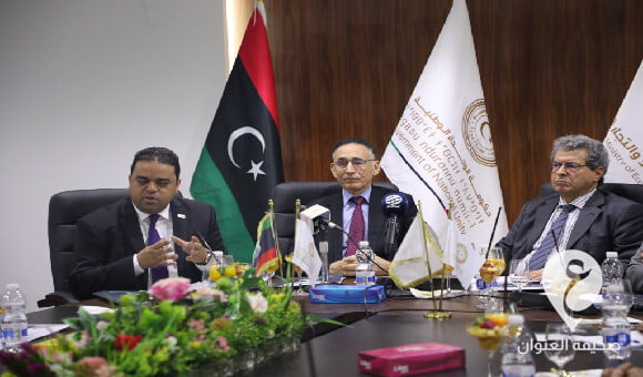 الحويج يعتمد 18 مشروعًا من المشاريع الاستثمارية - مشروع جديد 28