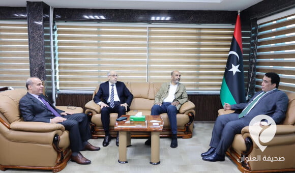 المجلس الرئاسي يجتمع مع محافظ المصرف المركزي 1 المجلس الرئاسي يجتمع مع محافظ المصرف المركزي - PSD العنوان 2022 04 21T140507.666