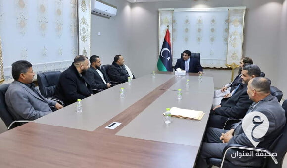 المنفي يلتقي رؤساء الفروع البلدية عن المنطقة الشرقية لبحث المشاكل والصعوبات - مشروع جديد 4