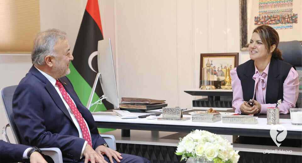 المنقوش تبحث مع السفير التركي تطوير العلاقات بين ليبيا وتركيا - 1 31