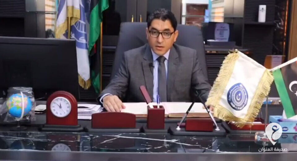 وزير العمل بالحكومة الليبية يتعهد بتعزيز مكانة العمال وتحسين أجورهم - 1 4