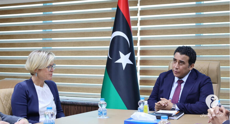 المنفي والسفيرة البريطانية يبحثان تطورات الوضع السياسي في ليبيا - 1 74