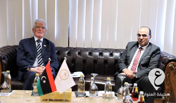 الزغيد يبحث مع بوجواري سير العمل في بلدية بنغازي ومشاكلها 1 الزغيد يبحث مع بوجواري سير العمل في بلدية بنغازي ومشاكلها - 0 1