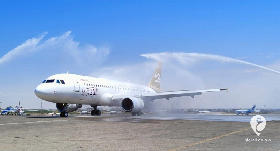 بعد استكمال صيانتها.. طائرة الخطوط الجوية الليبية تصل مطار معيتيقة - 54878787