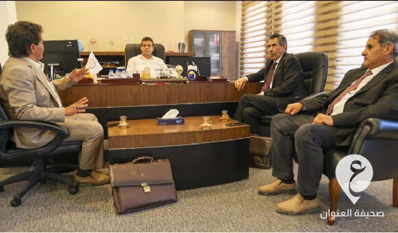 أبوجناح يبحث مع عميد وأعضاء بلدية البيضاء تحسين الخدمات الطبيّة للمواطنين - مشروع جديد 50
