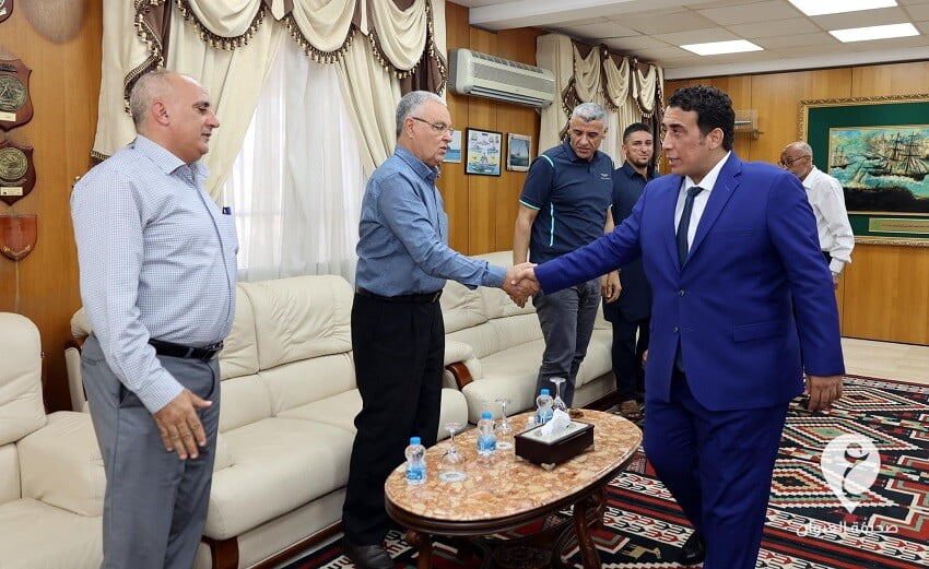 المنفي يلتقي بلجنة التهدئة المكلفة من بلدية مصراتة - 298872007 403680728526200 898438797334046913 n