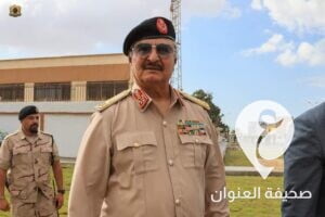 صور| القائد العام المشير خليفة حفتر يقوم بجولة في شوارع بنغازي - 9