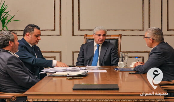 باشاغا يبحث مع وزير الحكم المحلي احتياجات البلديات من ميزانية وتنمية - 2 1