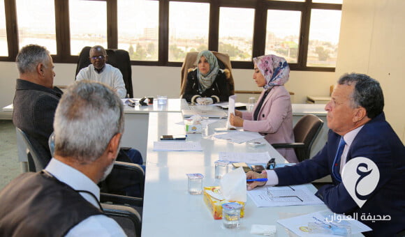 لجنة برلمانية تبحث مشروع قانون النقابات والاتحادات والروابط المهنية - PSD العنوان 46