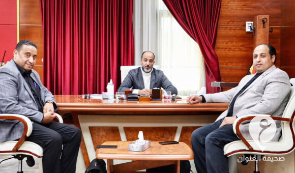 وزارة الصحة تتابع أوضاع أطفال الإيدز - PSD العنوان 73