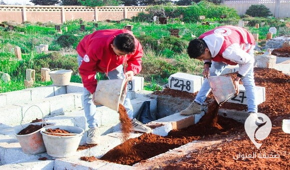 الهلال الأحمر يعلن عن دفنه لثلاثة جثث مجهولة الهوية في درنة - 332726445 724733535852065 2945771269088290315 n