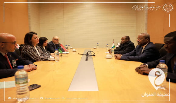 على هامش الدورة 42 للمجلس التنفيذي للاتحاد الأفريقي..المنقوش تلتقي وزير خارجية النيجر - PSD العنوان 14