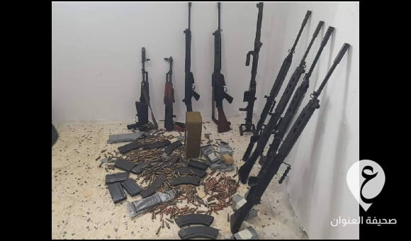 وزارة الداخلية: مُكافحة المُخدرات فرع الساحل وَجردس تضبط شخصًا يتاجر بالأسلحة - PSD العنوان 6 1