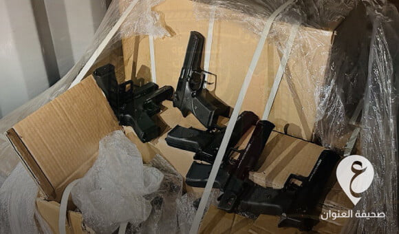 ضبط كمية كبيرة من المسدسات في ميناء مصراتة قادمة من مالطا - PSD العنوان 2023 03 04T211241.532
