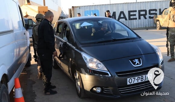 ضبط 10 مليون قرص مخدر مهربة داخل سيارات مستوردة في ميناء بنغازي - PSD العنوان Copy 19