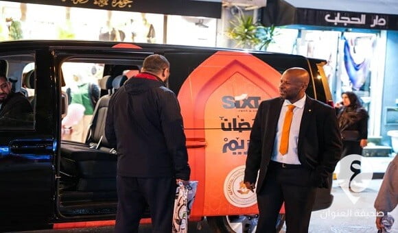 تخصيص سيارات نقل مجانية للمسنين وذوي الاحتياجات الخاصة للتسوق بشارع الجرابة في طرابلس - 340750324 921768509058227 223694409816203407 n