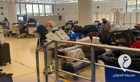 في انتظار العودة إلى ليبيا.. معتمرون ليبيون يفترشون الأرض بمطار جدة 5 في انتظار العودة إلى ليبيا.. معتمرون ليبيون يفترشون الأرض بمطار جدة - 342745434 1951421698526402 1428960313332434234 n