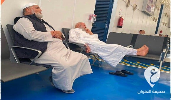 في انتظار العودة إلى ليبيا.. معتمرون ليبيون يفترشون الأرض بمطار جدة 6 في انتظار العودة إلى ليبيا.. معتمرون ليبيون يفترشون الأرض بمطار جدة - 343068181 1019565862783023 7372832166049497675 n