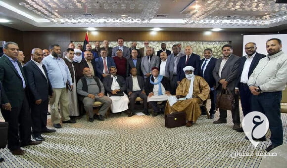 الشهوبي يناقش آلية تنفيذ عدة طرق تربط بين بعض المدن - العنوان الاخير 80