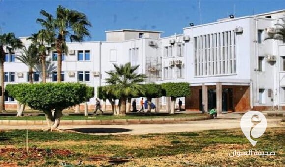 الجلاء يعلن استقبال شابة ووالدها مصابين نتيجة حريق في منزلهم - العنوان الاخير 15