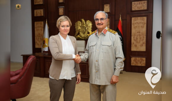 حفتر يستقبل سفيرة المملكة المُتحدة في بنغازي - العنوان الاخير 41