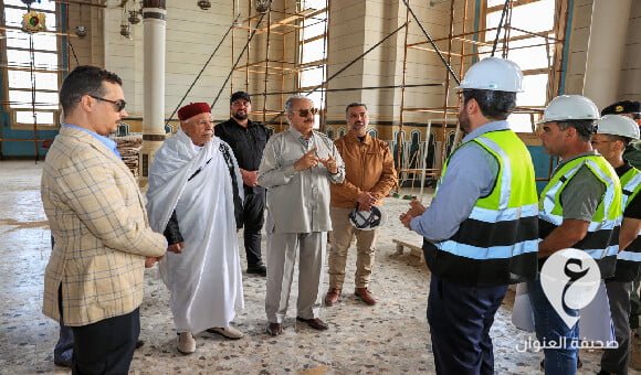 المشير حفتر يزور المرج للاطلاع على مستجدات الصيانة بالمسجد الكبير في المدينة - العنوان الاخير
