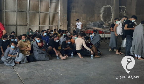 مفوض حقوق الإنسان بالأمم المتحدة يدعو لاتخاذ إجراءات صارمة ضد مهربي البشر بعد غرق مركب قبالة اليونان - PSD العنوان 92