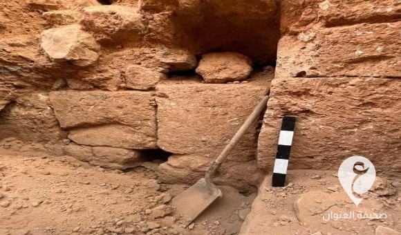 نبش موقع أثري غربي بنغازي للبحث عن الكنوز - PSDالعنوان 23