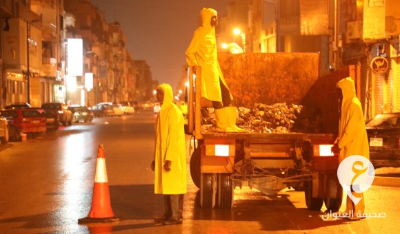 الشركة العامة لخدمات النظافة تواصل أعمال الكسح وحل مختنقات الطرق في بنغازي - PSDالعنوان 11 3