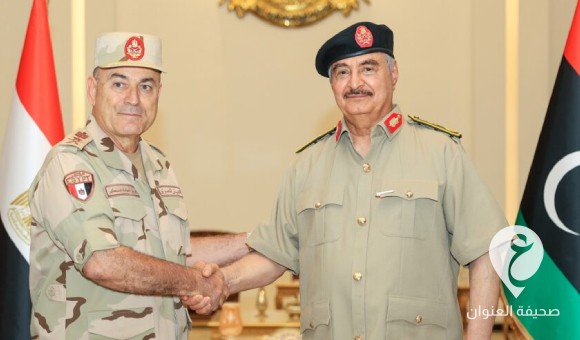 حفتر يستقبل رئيس أركان حرب القوات المسلحة المصرية - PSDالعنوان 30
