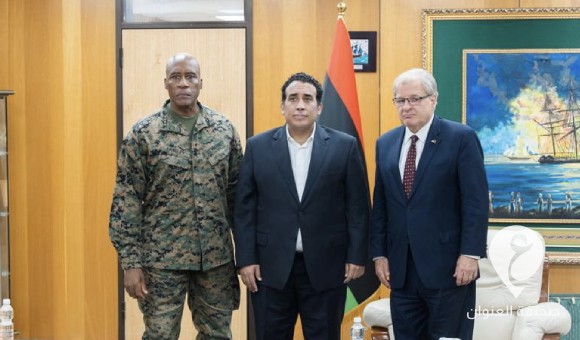 المنفي وقائد أفريكوم يبحثان عدة ملفات بينها الأوضاع المأساوية في مناطق الفيضانات بشرق ليبيا 1 المنفي وقائد أفريكوم يبحثان عدة ملفات بينها الأوضاع المأساوية في مناطق الفيضانات بشرق ليبيا - PSDالعنوان 90