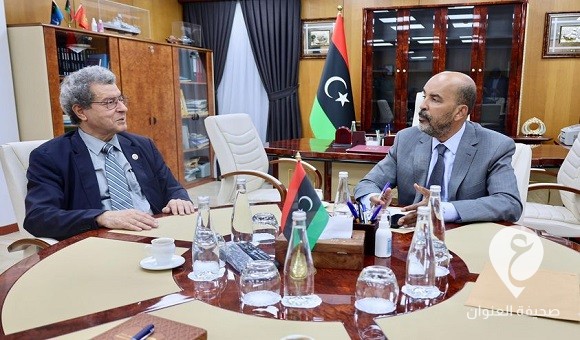 الكوني يبحث مع عون إنشاء مصفاة للغاز بالجنوب - 393457709 674003291493941 3512757577967415521 n