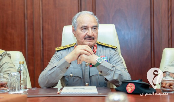 المشير حفتر يجتمع مع رؤساء الأركان ومدراء الإدارات بالقيادة العامة وقيادات الأجهزة الأمنية - PSDالعنوان 62