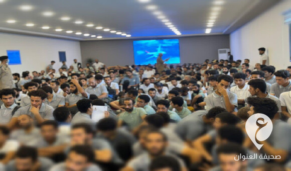 الهجرة غير الشرعية طرابلس يرحل 600 مهاجرًا غير شرعي عبر منفذ أمساعد  - PSD العنوان 22