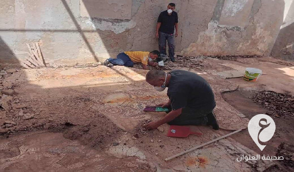 المرحلة الأولى..نقل أرضية فسيفساء إلى مخازن الآثار بمراقبة آثار توكرة  - PSD العنوان 44