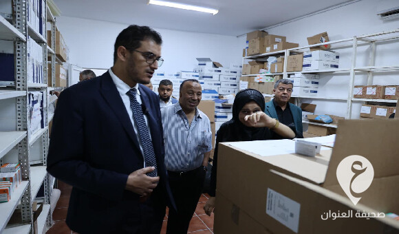 مدير جهاز الإمداد الطبي يجري زيارة لمخازن الأدوية النفسية والعصبية للوقف على سير العمل  - PSD العنوان 64 1