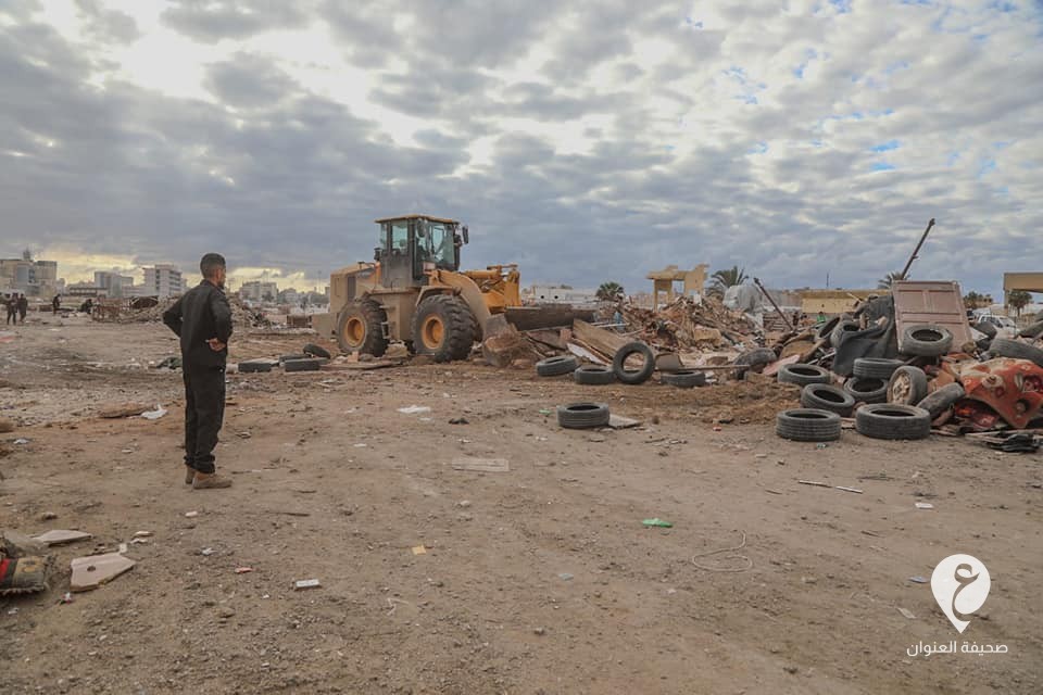 البحث الجنائي: إخلاء (سوق جنيهين) الواقع بمنطقة السوق البلدي وسط مدينة بنغازي  1 البحث الجنائي: إخلاء (سوق جنيهين) الواقع بمنطقة السوق البلدي وسط مدينة بنغازي  - 414469172 908805600604043 4519027306734180899 n