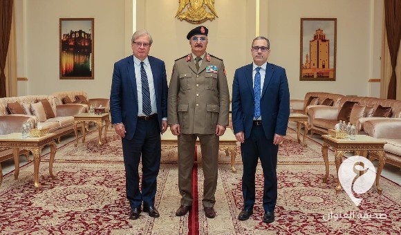 عقب استقباله نورلاند وبرنت..حفتر يبحث مبادرة باتيلي حول جولة جديدة للحوار  - PSD العنوان 91