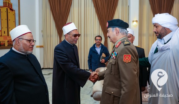 القائد العام للقوات المسلحة يستقبل وفدا من مشايخ الأزهر - PSDالعنوان 9