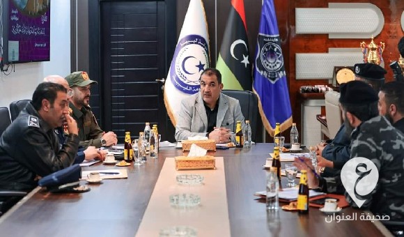 أبوزريبة يناقش سبل توحيد جهود مختلف مكونات وزارة الداخلية  - PSD العنوان 1 2